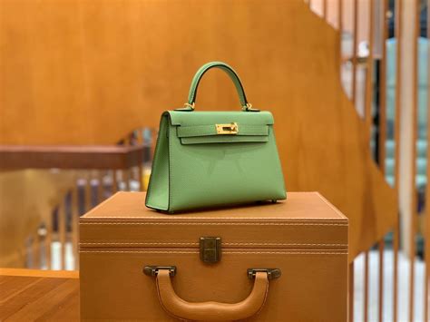 hermes green mini kelly|hermès mini kelly price 2023.